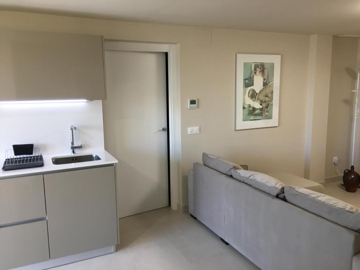Very Beautiful Modern 2-Bed Apartment In ฮาเวอา ภายนอก รูปภาพ
