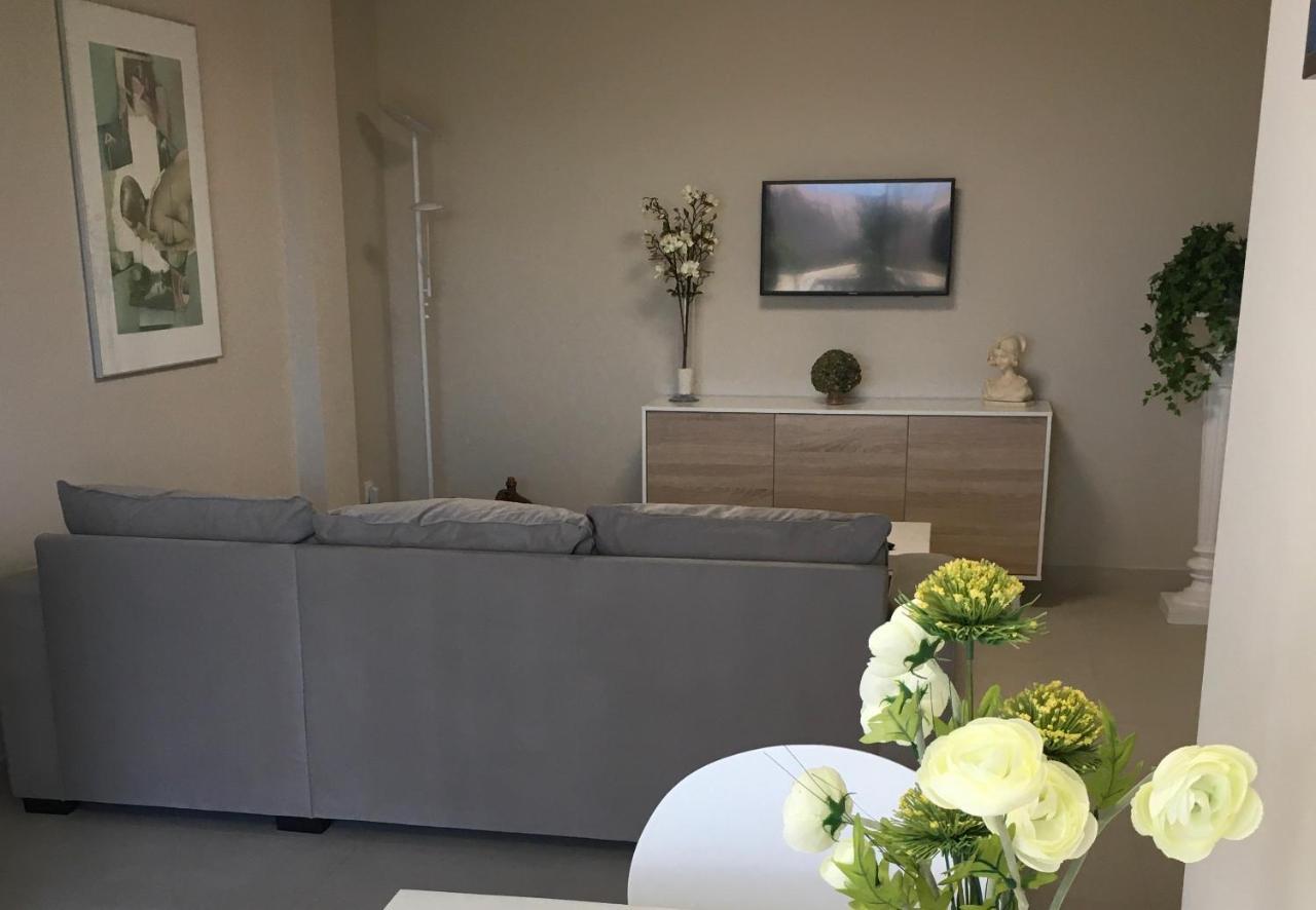 Very Beautiful Modern 2-Bed Apartment In ฮาเวอา ภายนอก รูปภาพ